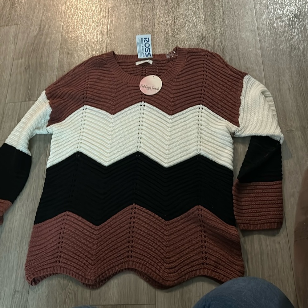 Chevron striped sweater size X-Large